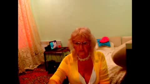 natali online show from October 10, 2025, 1:43 pm