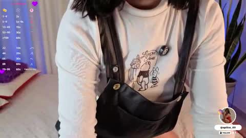 natalia andrea online show from March 26, 2026, 10:37 pm