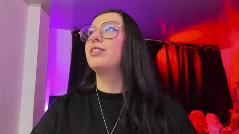 Natalia online show from April 11, 2026, 4:28 am