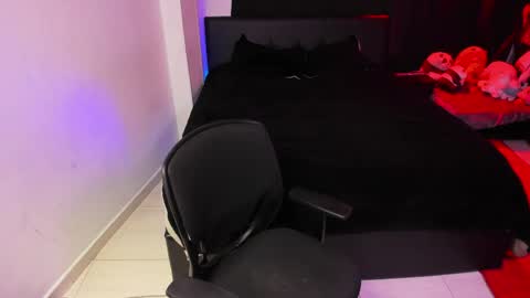 Natalia online show from June 5, 2026, 3:02 am