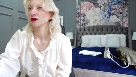 Natalie online show from January 10, 2025, 7:46 am