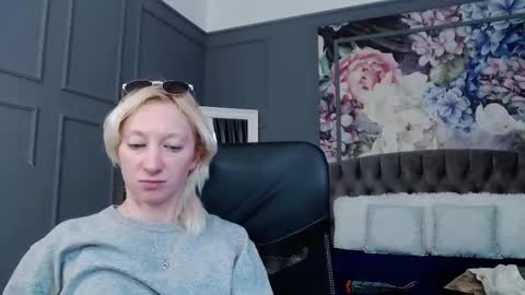 Natalie online show from February 11, 2025, 2:13 pm