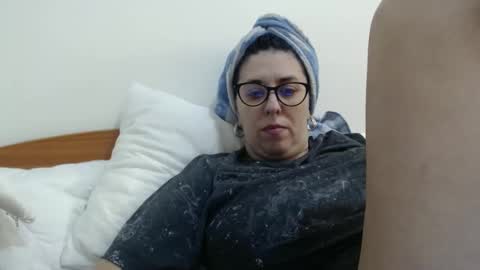 Snapshot of natally565656 chatting on January 9, 2025, 1:35 pm natally online show from January 9, 2025, 1:35 pm