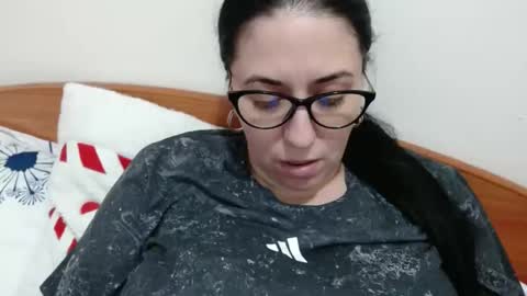 Snapshot of natally565656 chatting on January 26, 2025, 12:33 pm natally online show from January 26, 2025, 12:33 pm