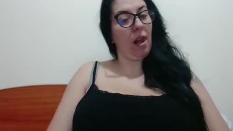 Snapshot of natally565656 chatting on February 1, 2025, 8:50 am natally online show from February 1, 2025, 8:50 am