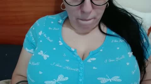 Snapshot of natally565656 chatting on February 12, 2025, 9:42 am natally online show from February 12, 2025, 9:42 am