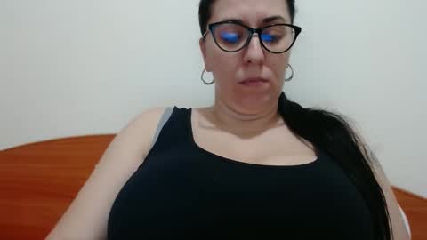 Snapshot of natally565656 chatting on February 17, 2025, 2:15 pm natally online show from February 17, 2025, 2:15 pm