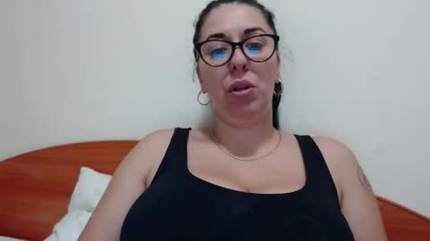 Snapshot of natally565656 chatting on October 9, 2025, 1:09 pm natally online show from October 9, 2025, 1:09 pm