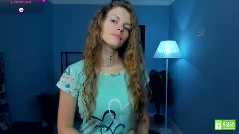 Natalie online show from December 21, 2025, 5:03 am