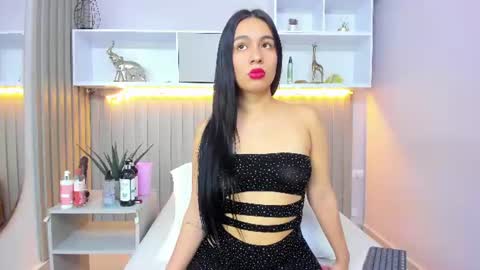 Snapshot of natalywilliams chatting on July 3, 2026, 12:11 pm Nataly online show from July 3, 2026, 12:11 pm