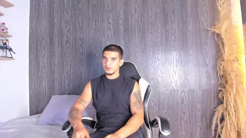 natan_77 online show from May 10, 2026, 10:26 pm