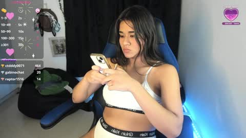 Natasha  online show from January 24, 2025, 3:32 am