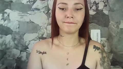 Snapshot of natasha_kein chatting on December 4, 2024, 7:45 pm natalia online show from December 4, 2024, 7:45 pm