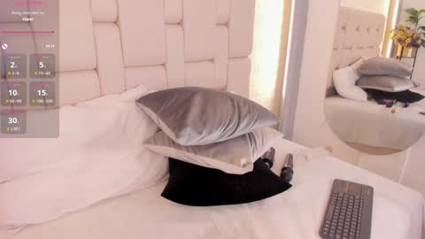 Natasha Smith online show from December 31, 2024, 5:00 am