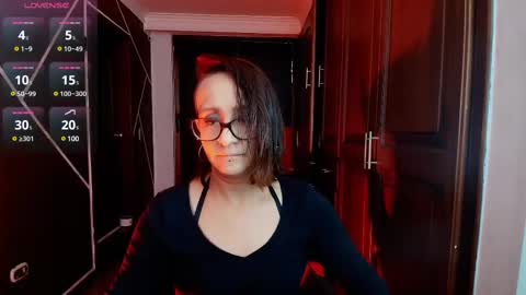 Snapshot of natashamason chatting on February 18, 2025, 11:44 am Natasha Mason online show from February 18, 2025, 11:44 am