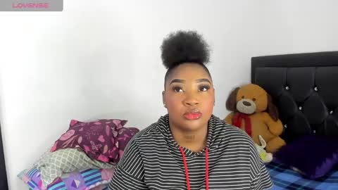 Snapshot of natassha_brown chatting on December 12, 2024, 11:50 am Natassha  online show from December 12, 2024, 11:50 am
