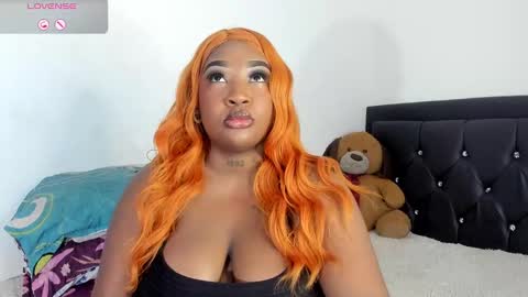 Snapshot of natassha_brown chatting on January 18, 2025, 12:24 am Natassha  online show from January 18, 2025, 12:24 am