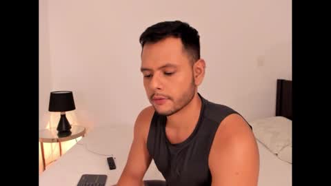 Nate Ocean online show from December 3, 2024, 1:19 am