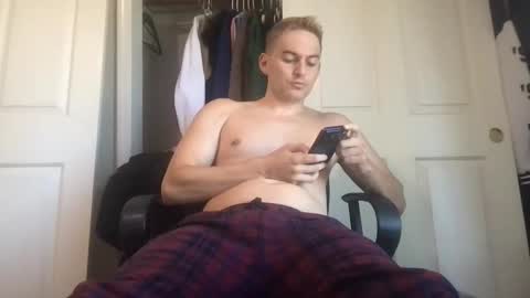 Snapshot of natetheexplorer chatting on May 17, 2026, 4:58 pm natetheexplorer online show from May 17, 2026, 4:58 pm