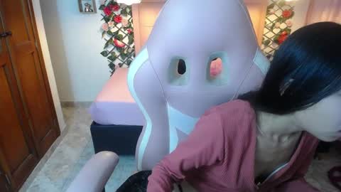 nathaliasweet_1_ online show from January 7, 2025, 2:19 pm