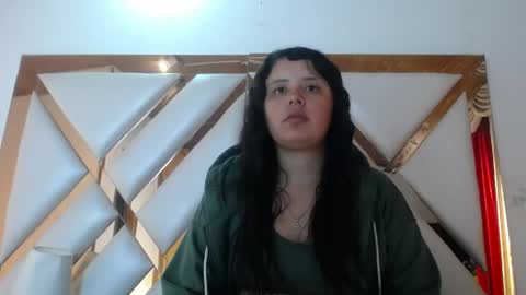 Snapshot of nathaly_low chatting on May 11, 2026, 1:06 pm nathaly low online show from May 11, 2026, 1:06 pm