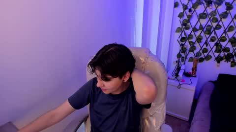 nathalyy_ds online show from September 17, 2025, 7:26 pm