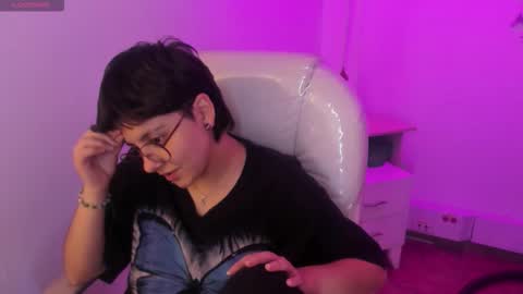 nathalyy_ds online show from March 21, 2026, 8:19 am