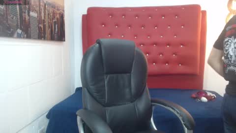 nathanclay online show from December 4, 2025, 3:49 am