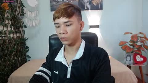 nathanclay online show from December 21, 2025, 3:46 am