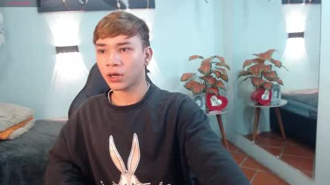 nathanclay online show from March 25, 2026, 3:34 am