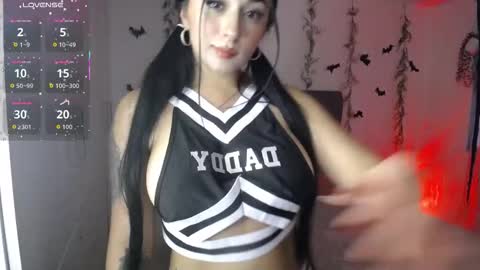Nati kitty online show from October 25, 2025, 5:04 am