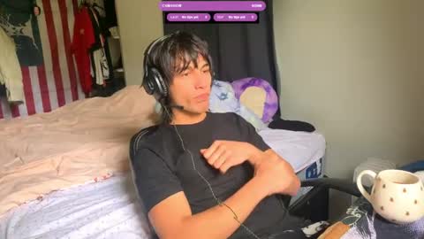 native_boy2 online show from September 24, 2025, 1:20 am