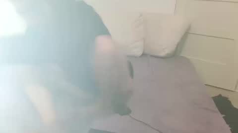 natou3x online show from October 20, 2025, 1:06 am