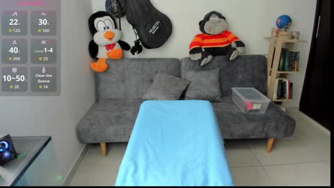 natt_op online show from October 11, 2025, 7:12 pm