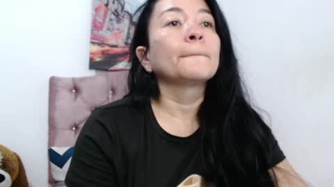 Snapshot of naturally_mature chatting on May 13, 2026, 6:55 am Sammy online show from May 13, 2026, 6:55 am