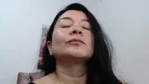 Snapshot of naturally_mature chatting on June 9, 2026, 1:39 am Sammy online show from June 9, 2026, 1:39 am