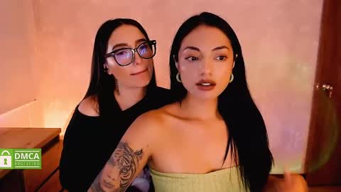 Natalia  Valeria online show from February 7, 2025, 1:22 pm