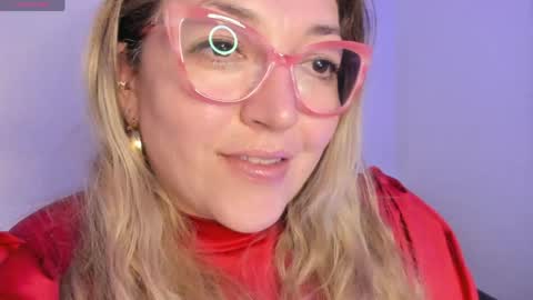 Nataly online show from April 15, 2026, 6:59 pm