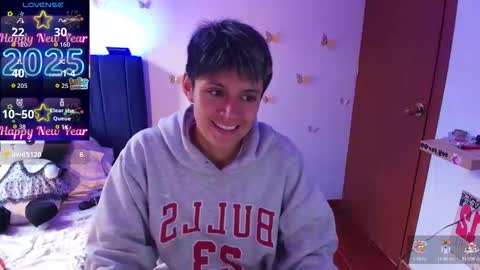 Fernanda online show from December 22, 2025, 6:38 pm