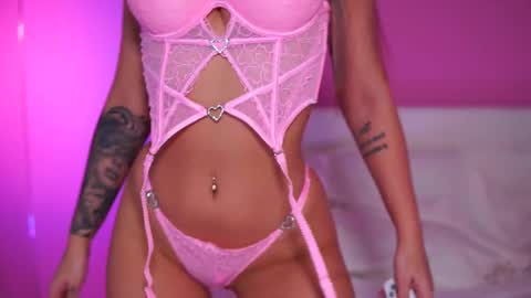 Snapshot of natydesiree chatting on February 26, 2025, 4:58 am Naty online show from February 26, 2025, 4:58 am