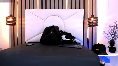 natzuki_ online show from January 19, 2026, 11:03 am