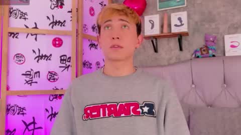 Christopher  Chris online show from February 17, 2026, 1:18 pm