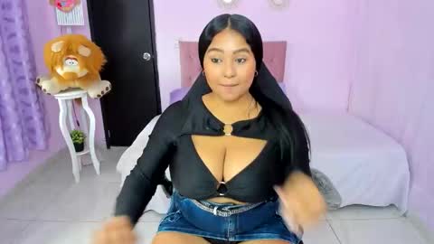 Snapshot of naughty_ariel chatting on March 21, 2026, 6:44 pm Zoe online show from March 21, 2026, 6:44 pm