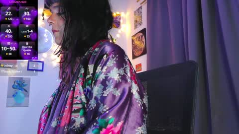 Snapshot of naughty_em_17 chatting on January 13, 2025, 4:07 am Em  please help me reach 100 thumbs up 3 online show from January 13, 2025, 4:07 am