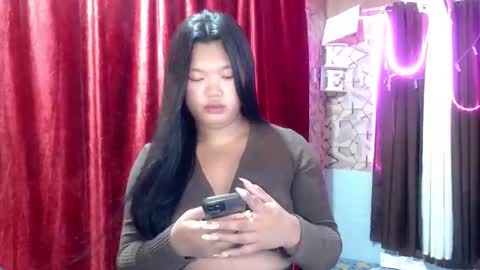 KATE online show from April 18, 2026, 12:36 am