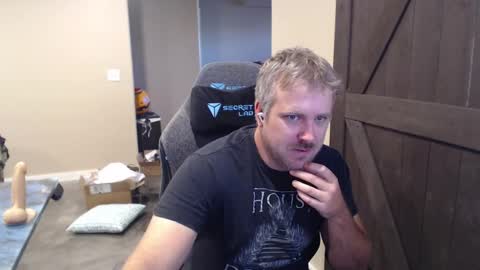 Naughty kinky1 online show from October 8, 2025, 3:42 pm