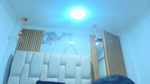 Snapshot of naughty_kittenm chatting on April 22, 2026, 11:01 am Kitten online show from April 22, 2026, 11:01 am