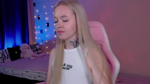 Snapshot of naughty_mablee chatting on July 14, 2026, 2:05 am Mable online show from July 14, 2026, 2:05 am