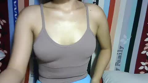 naughty_rosss online show from March 8, 2025, 5:17 am