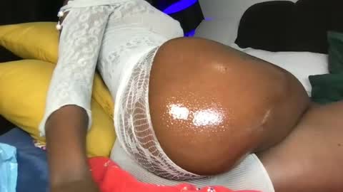 naughty_sandrah online show from June 24, 2026, 3:49 am